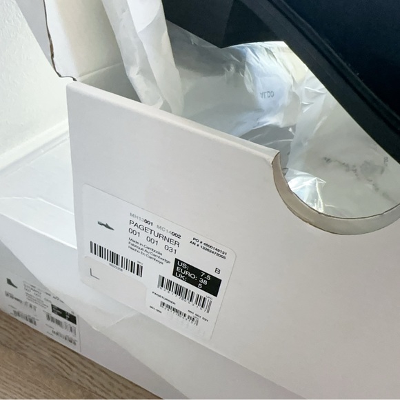 Aldo pageruener in black leather nubuck size 7.5 38 - Picture 2 of 9